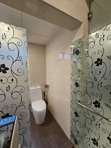 JJH Serviced Apartments, 2A-4B Wolskel Road, Studio, 338 sqft, Condominium For Rent, by K. C. Lee, 500087878 - Bathroom - PropertyGuru.com.sg