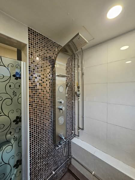 JJH Serviced Apartments, 2A-4B Wolskel Road, Studio, 338 sqft, Condominium For Rent, by K. C. Lee, 500087878 - Bathroom - PropertyGuru.com.sg