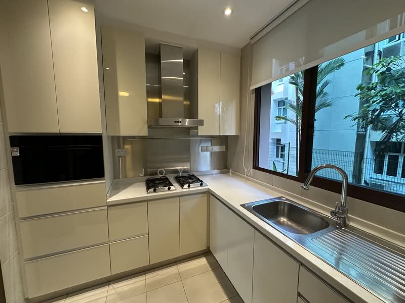 The Cornwall Condominium For Sale at S$ 1,600,000 | PropertyGuru Singapore - Kitchen