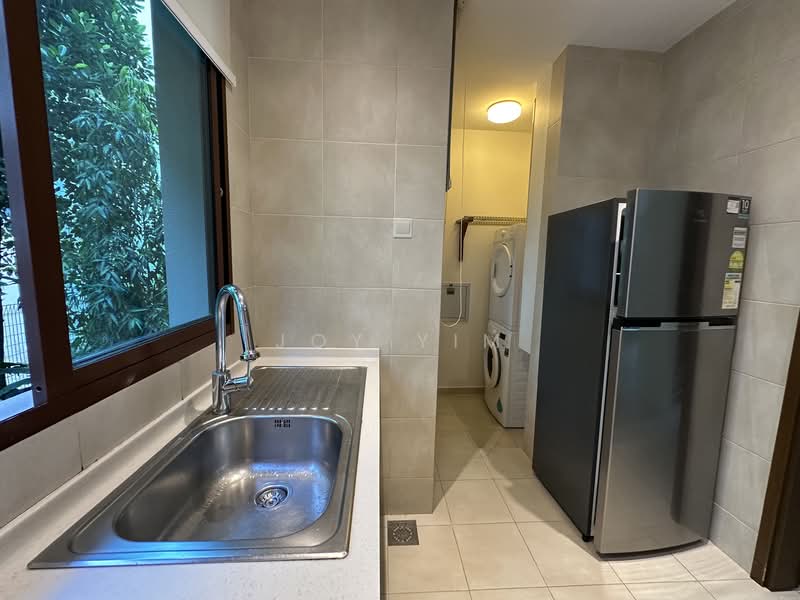 The Cornwall Condominium For Sale at S$ 1,600,000 | PropertyGuru Singapore - Kitchen