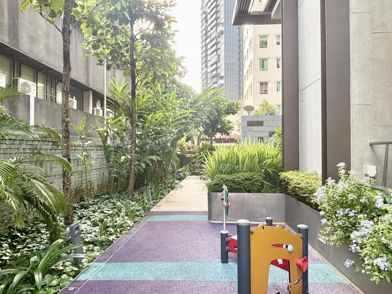 8 Hullet, 8 Hullet Road, 2 Bedrooms, 657 sqft, Apartment For Rent, by Bryan Ong, 500087900 - Kids Corner - PropertyGuru.com.sg