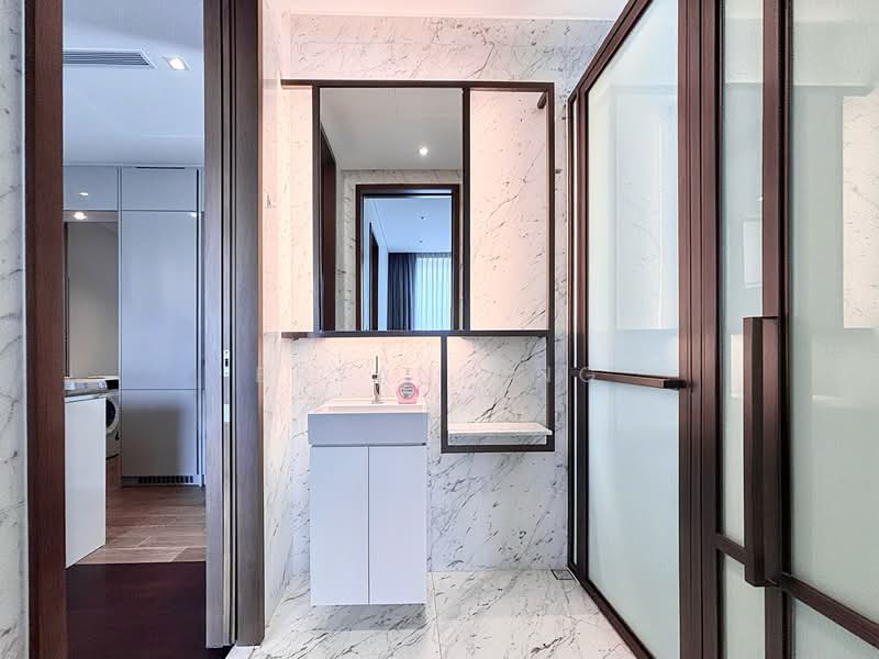 8 Hullet, 8 Hullet Road, 2 Bedrooms, 657 sqft, Apartment For Rent, by Bryan Ong, 500087900 - Bathroom - PropertyGuru.com.sg