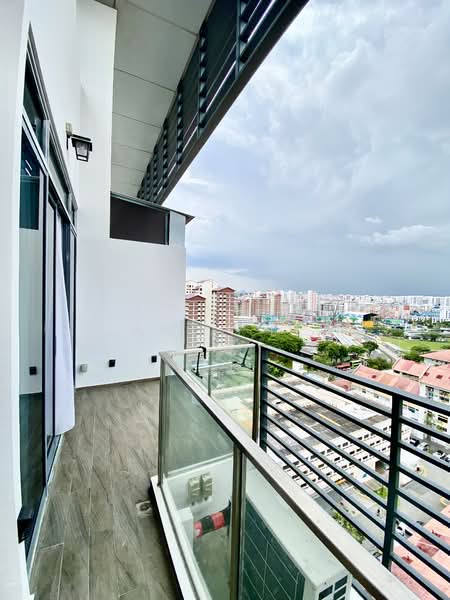 Midtown Residences, 1189 Upper Serangoon Road, 2 Bedrooms, 883 sqft, Condominium For Rent, by Lance Lim, 500087907 - Balcony - PropertyGuru.com.sg