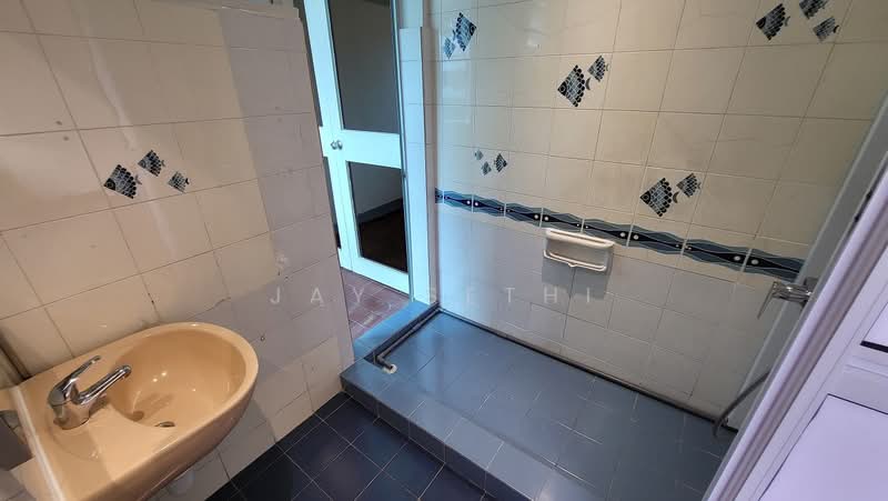 For Rent - Chancery Court