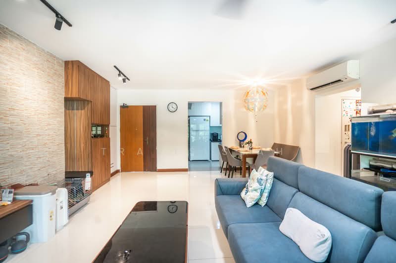 669A Edgefield Plains HDB Flat For Sale at S$ 790,000 | PropertyGuru Singapore - Living Room