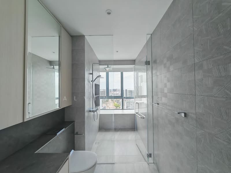 Dakota Residences Condominium For Sale at S$ 6,750,000 | PropertyGuru Singapore - Bathroom