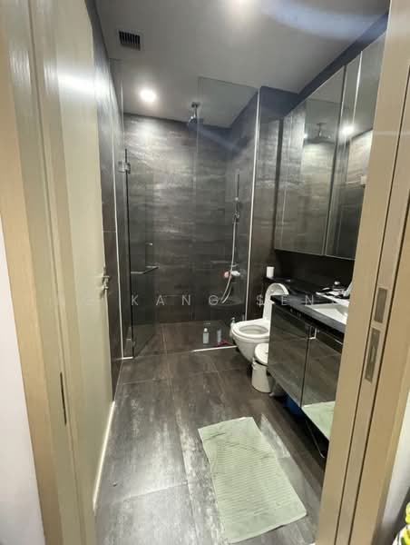 The Boutiq @ Killiney Condominium For Sale at S$ 1,420,000 | PropertyGuru Singapore - Bathroom