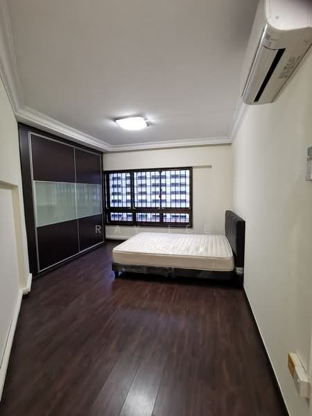 633 Choa Chu Kang North 6 HDB Flat For Sale at S$ 810,000 | PropertyGuru Singapore - Bedroom