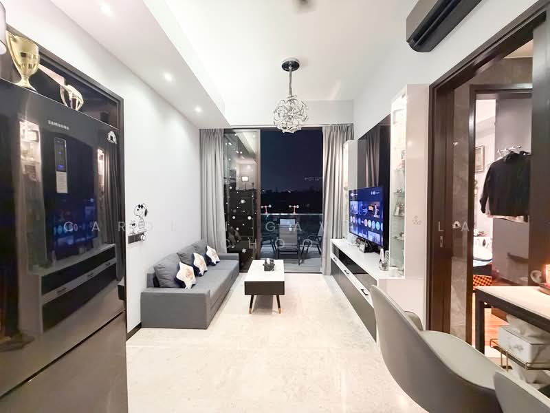The Siena Apartment For Sale at S$ 2,200,000 | PropertyGuru Singapore - Living Room