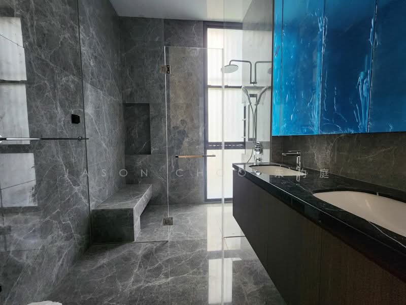The Harbour Residences Corner Terrace For Sale at S$ 7,700,000 | PropertyGuru Singapore - Bathroom
