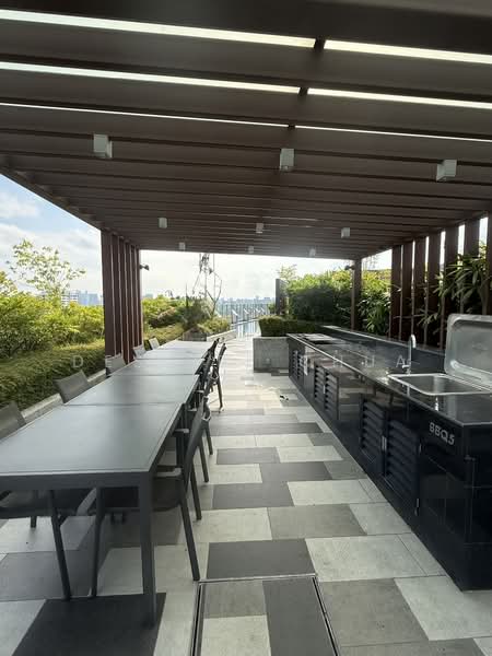 Sims Urban Oasis, 2 Sims Drive, 3 Bedrooms, 1,033 sqft, Condominium For Rent, by Desiree Chua, 500087978 - Exterior - PropertyGuru.com.sg