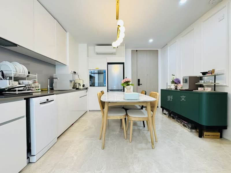 Amber Park Condominium For Sale at S$ 1,990,000 | PropertyGuru Singapore - Kitchen