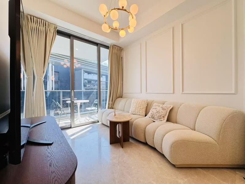 Amber Park Condominium For Sale at S$ 1,990,000 | PropertyGuru Singapore - Living Room