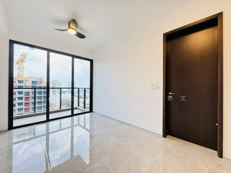Tembusu Grand Condominium For Sale at S$ 1,999,999 | PropertyGuru Singapore - Balcony