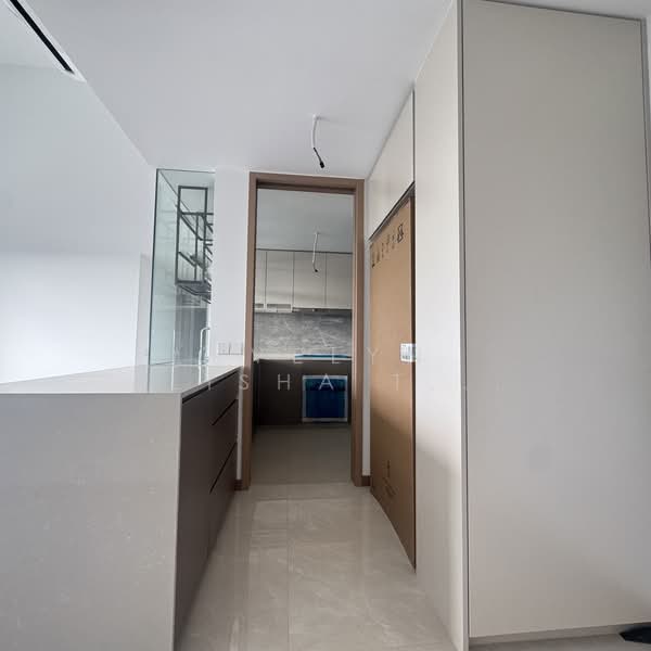 The Botany at Dairy Farm, 9 Dairy Farm Walk, 4 Bedrooms, 1,518 sqft, Condominium For Rent, by Evelyn Elisha Tan 陈秀芬, 500087993 - Functional Kitchen w Island Top - PropertyGuru.com.sg
