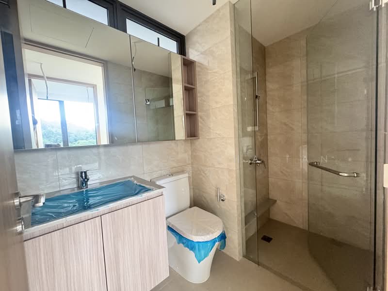 The Botany at Dairy Farm, 9 Dairy Farm Walk, 4 Bedrooms, 1,518 sqft, Condominium For Rent, by Evelyn Elisha Tan 陈秀芬, 500087993 - Common Bathroom - PropertyGuru.com.sg