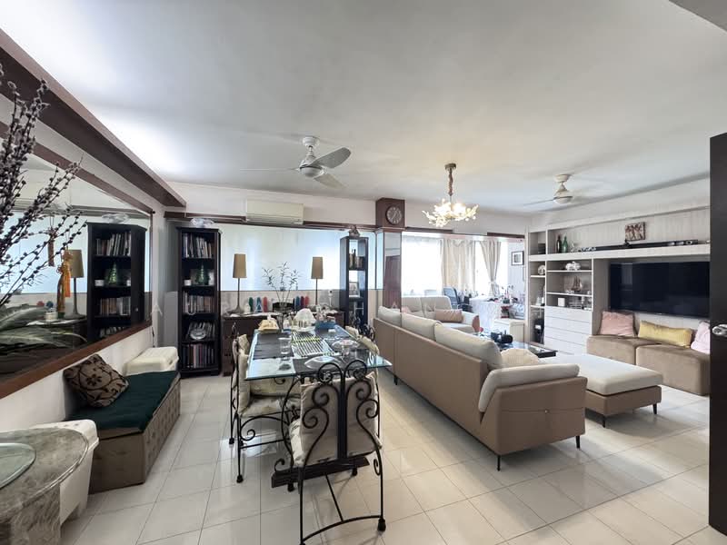 Lagoon View, 5000J Marine Parade Road, 4 Bedrooms, 1,647 sqft, Apartment For Rent, by Laura Chan 陈诗惠, 500088001 - Living Room - PropertyGuru.com.sg