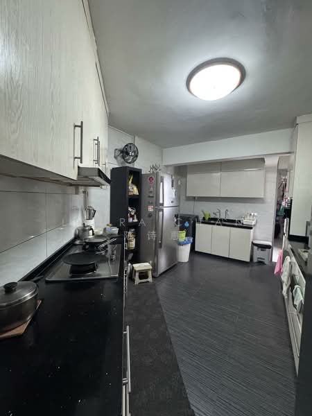 Lagoon View, 5000J Marine Parade Road, 4 Bedrooms, 1,647 sqft, Apartment For Rent, by Laura Chan 陈诗惠, 500088001 - Kitchen - PropertyGuru.com.sg