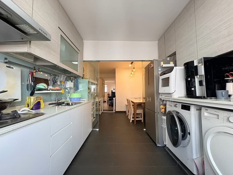 For Sale - 239 Hougang Street 22