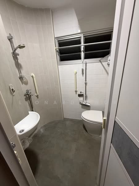 For Sale - 239 Hougang Street 22