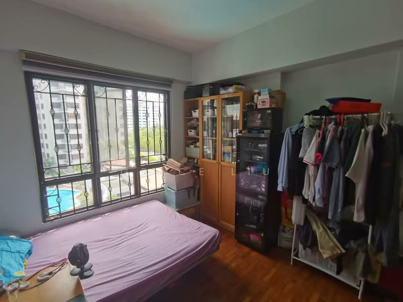 The Mayfair, 1 Jurong East Street 32, 4 Bedrooms, 1,388 sqft, Condominium For Rent, by Grace Liu, 500088009 - Bedroom - PropertyGuru.com.sg