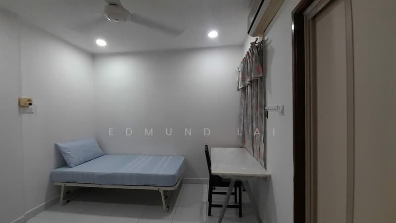 24 Lorong 1 Realty Park, Lorong 1 Realty Park, Room Rental, 150 sqft, Terraced House For Rent, by Edmund Lai, 500088010 - Bedroom - PropertyGuru.com.sg