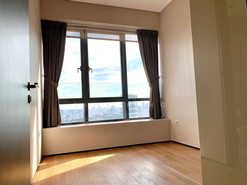 OUE Twin Peaks Condominium For Sale at S$ 3,993,960 | PropertyGuru Singapore - View