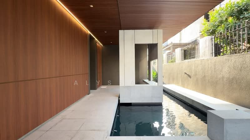 For Sale - Rebuilt 3+Attic Semi-D @ Lorong Tanggam