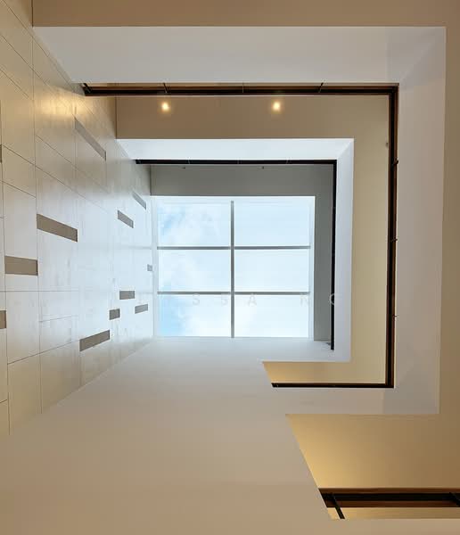 D28 Rebuilt 3+Attic Semi-D! Quiet Yet Super Convenient! Semi-Detached House For Sale at S$ 9,280,000 | PropertyGuru Singapore - Skylight