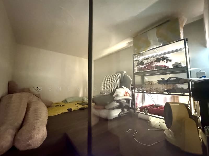 Steps away from Pasir Panjang MRT near NUS Curtin Essec, , 2 Bedrooms, 721 sqft, Condominium For Rent, by Genevieve Dong, 500088032 - Bedroom - PropertyGuru.com.sg