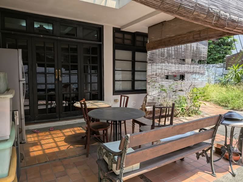 Semi-D Off Sennett Road Semi-Detached House For Sale at S$ 7,000,000 | PropertyGuru Singapore - Exterior