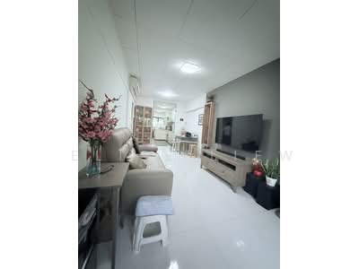 For Sale - 323 Ang Mo Kio Avenue 3