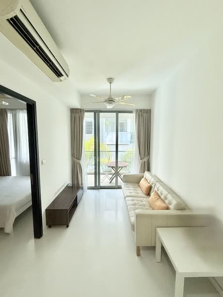 Loft @ Stevens, 68 Stevens Road, 1 Bedroom, 409 sqft, Condominium For Rent, by Zan Sim (沈瓒延), 500088051 - Living Room - PropertyGuru.com.sg