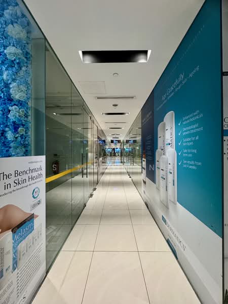 Oxley Tower, 138 Robinson Road, 161 sqft, Other Retail For Rent, by Simon Ang, 500088060 - Corridor - CommercialGuru.com.sg