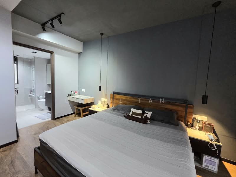 iNz Residence Condominium For Sale at S$ 1,850,000 | PropertyGuru Singapore - Bedroom