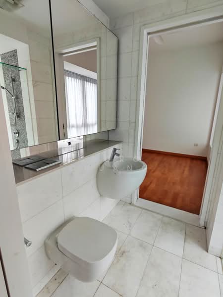 The Orange Grove, 38 Orange Grove Road, 4 Bedrooms, 2,960 sqft, Condominium For Rent, by Pedro Chuang, 500088085 - Bathroom - PropertyGuru.com.sg