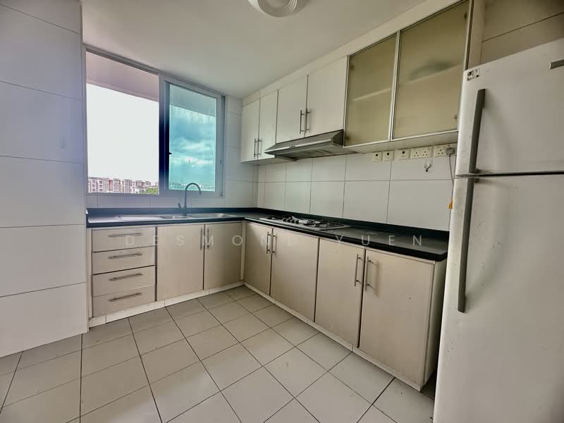 Golden Heights Apartment For Sale at S$ 2,150,000 | PropertyGuru Singapore - Kitchen