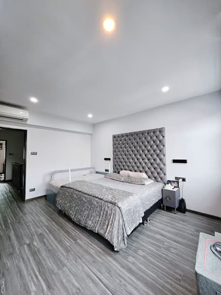 Westville Terraced House For Sale at S$ 2,420,000 | PropertyGuru Singapore