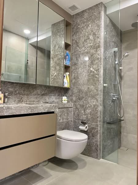Stirling Residences Condominium For Sale at S$ 1,190,000 | PropertyGuru Singapore - Bathroom