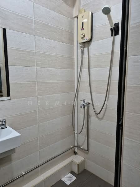 833 Hougang Central, 833 Hougang Central, Room Rental, 150 sqft, HDB Flat For Rent, by Merwin Tan, 500088102 - PropertyGuru.com.sg