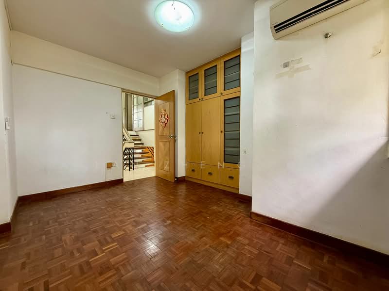 Pine Grove Condominium For Sale at S$ 1,680,000 | PropertyGuru Singapore - Interior