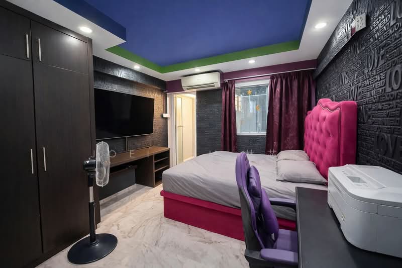 228 Tampines Street 23 HDB Flat For Sale at S$ 620,000 | PropertyGuru Singapore - Bedroom