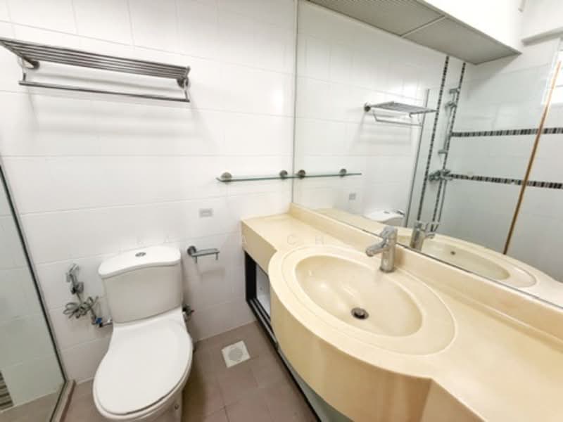 411B Fernvale Road HDB Flat For Sale at S$ 698,000 | PropertyGuru Singapore - Bathroom
