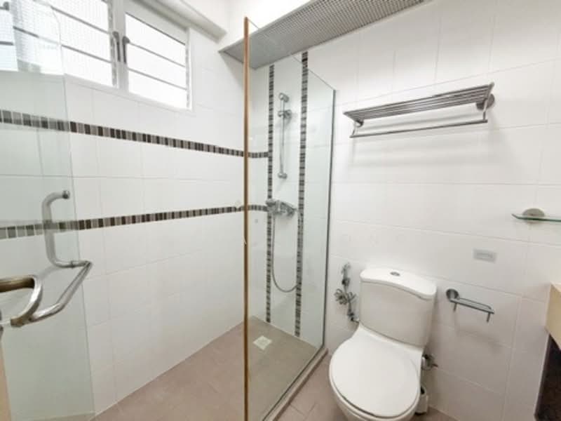 411B Fernvale Road HDB Flat For Sale at S$ 698,000 | PropertyGuru Singapore - Bathroom