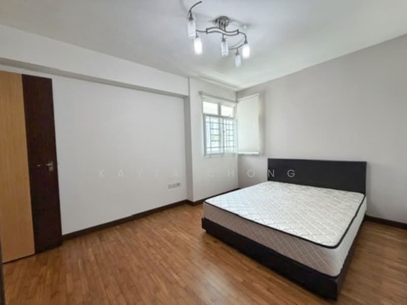 411B Fernvale Road HDB Flat For Sale at S$ 698,000 | PropertyGuru Singapore - Bedroom