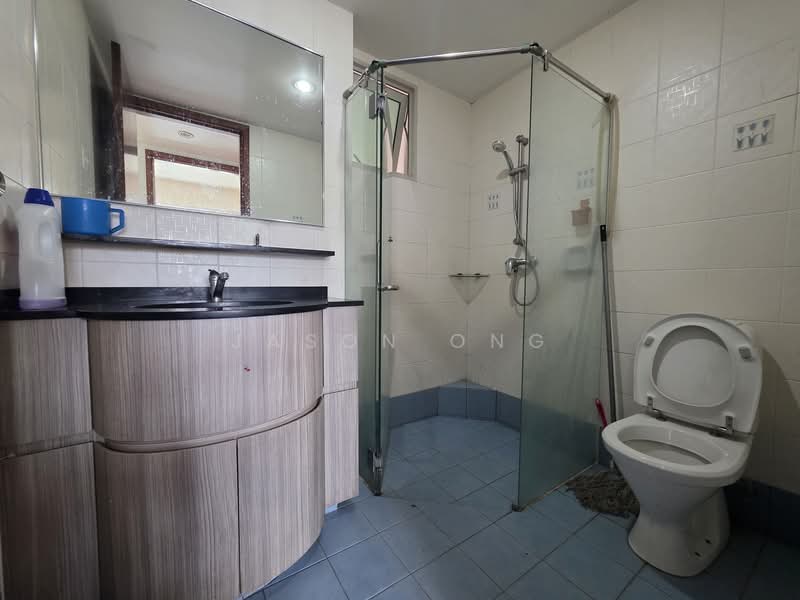The Gardens at Bishan, 3 Sin Min Walk, 2 Bedrooms, 883 sqft, Condominium For Rent, by Jason Ong, 500088120 - Bathroom - PropertyGuru.com.sg