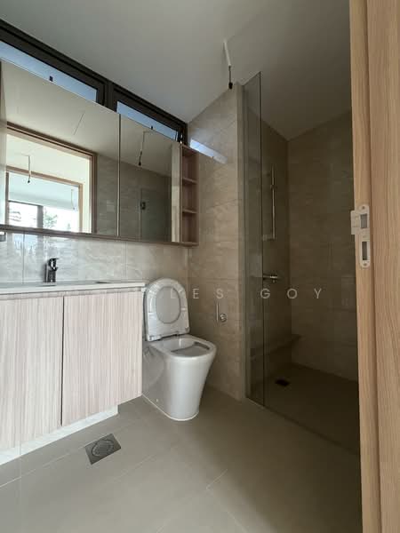 The Botany at Dairy Farm, 3 Dairy Farm Walk, 4 Bedrooms, 1,270 sqft, Condominium For Rent, by Charles Goy, 500088121 - Bathroom - PropertyGuru.com.sg