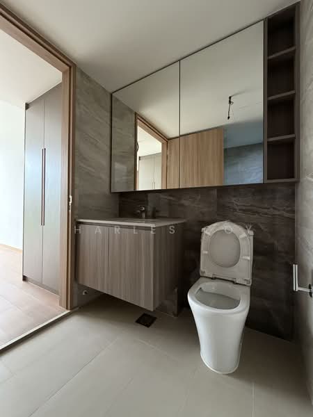 The Botany at Dairy Farm, 3 Dairy Farm Walk, 4 Bedrooms, 1,270 sqft, Condominium For Rent, by Charles Goy, 500088121 - Bathroom - PropertyGuru.com.sg