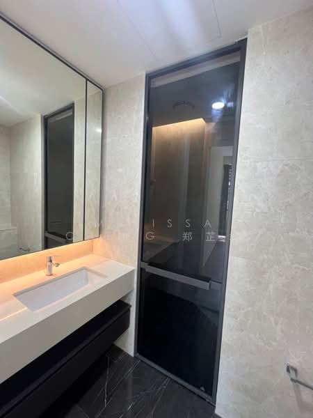 Amber Park Condominium For Sale at S$ 2,050,000 | PropertyGuru Singapore - Bathroom