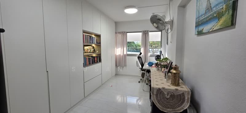 140 Petir Road HDB Flat For Sale at S$ 699,999 | PropertyGuru Singapore - Bedroom